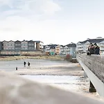 Hotel Beach Motel Heiligenhafen 4*