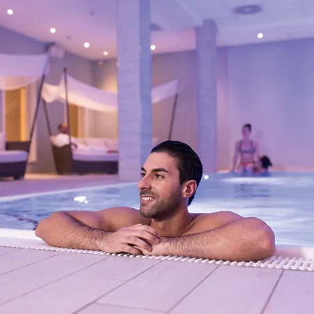 Beach Motel Heiligenhafen Hotel 4*