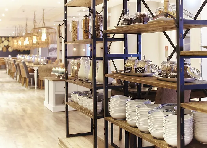 Отель Beach Motel Heiligenhafen 4*